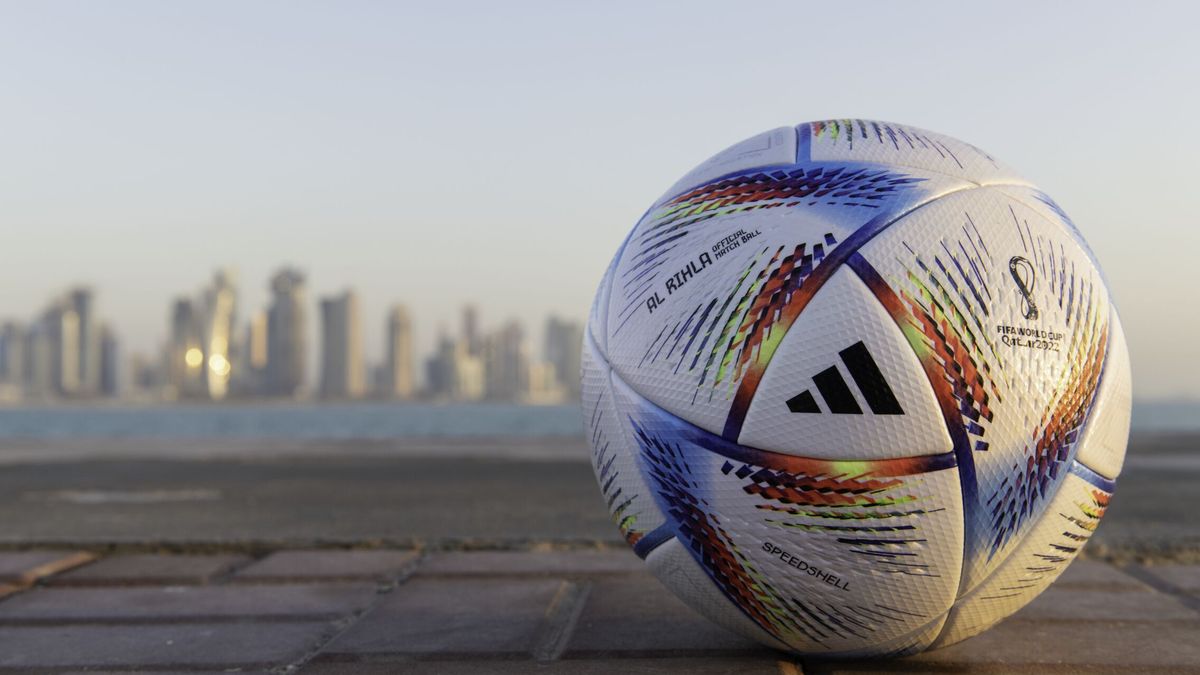 Balón de fútbol Qatar 2022 (EFE)